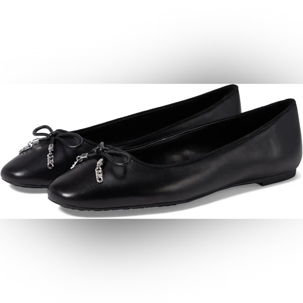 Michael Kors Women's Nori Round Toe Slip-On Ballet Flats Size 9